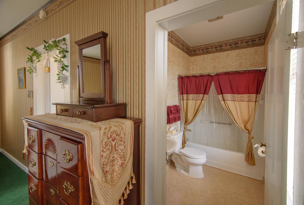 Nicholson House Inn & Spa Мендосино Екстериор снимка