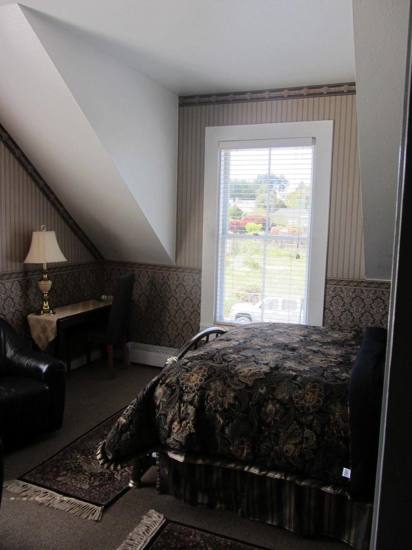 Nicholson House Inn & Spa Мендосино Екстериор снимка