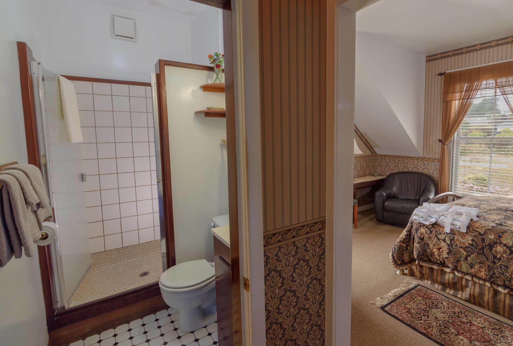 Nicholson House Inn & Spa Мендосино Екстериор снимка