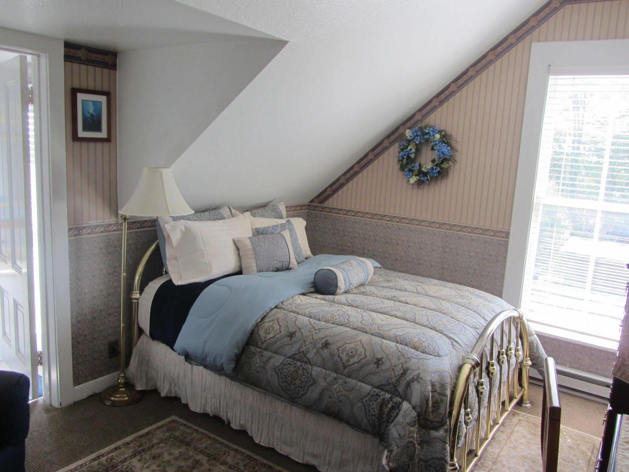 Nicholson House Inn & Spa Мендосино Екстериор снимка
