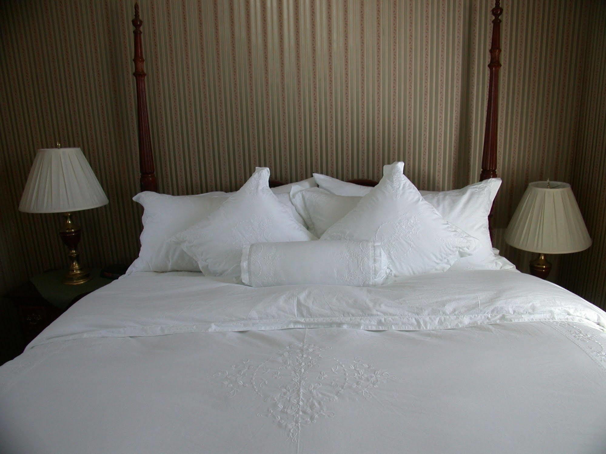 Nicholson House Inn & Spa Мендосино Екстериор снимка